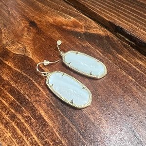 Kendra Scott Pearl White Drop Earrings